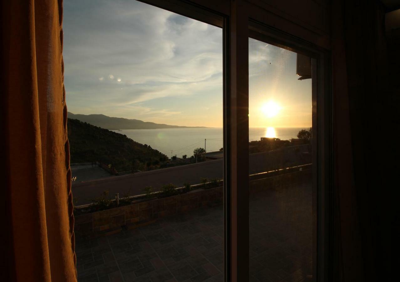 Le Gjero Luxury Villa Ksamil Buitenkant foto